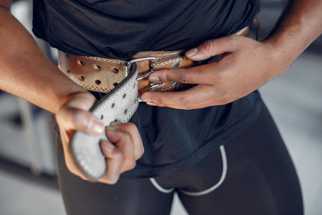 Lifting Belt Buying Guide for Stronger Lifts