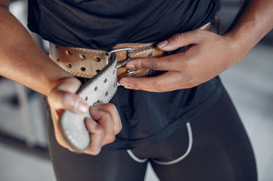 Lifting Belt Buying Guide for Stronger Lifts
