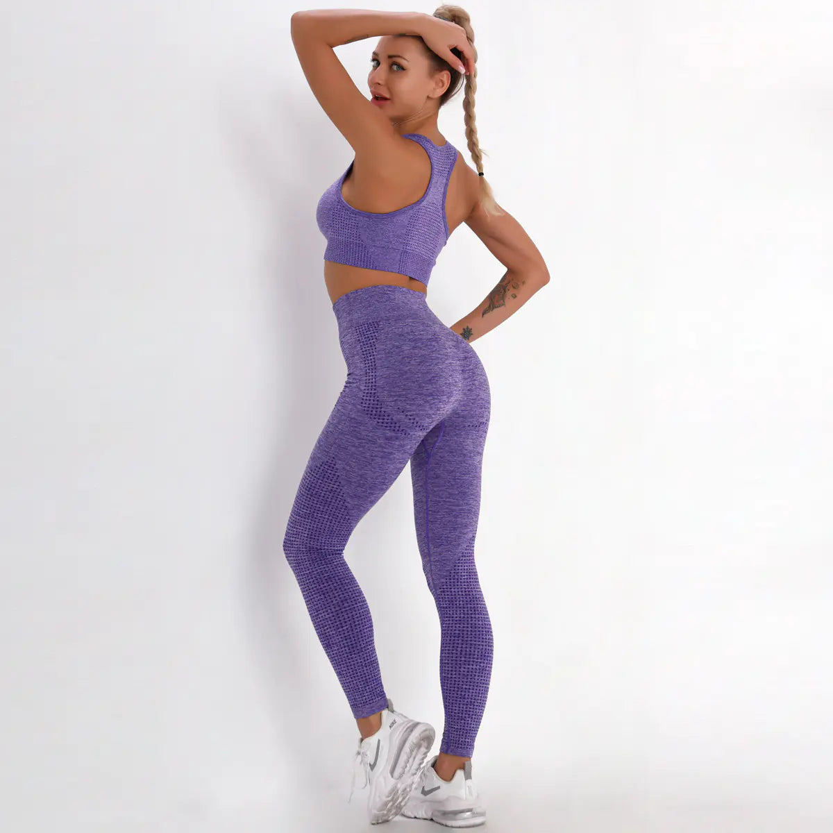 Seamless Yoga Fitness Set with Sports Bra